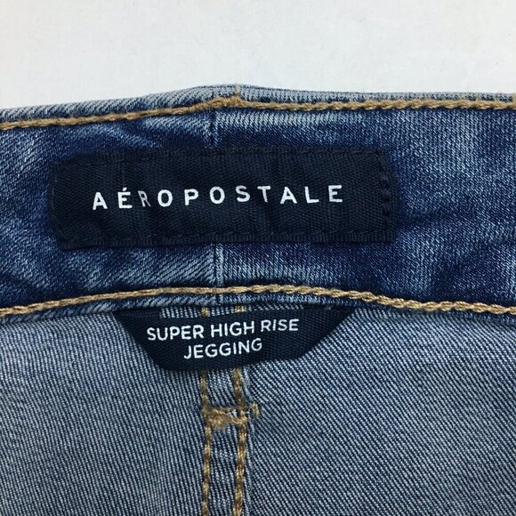 Aeropostale Women's Jeans Super High Rise Jegging Distressed Stretch size 6S - Picture 3 of 9